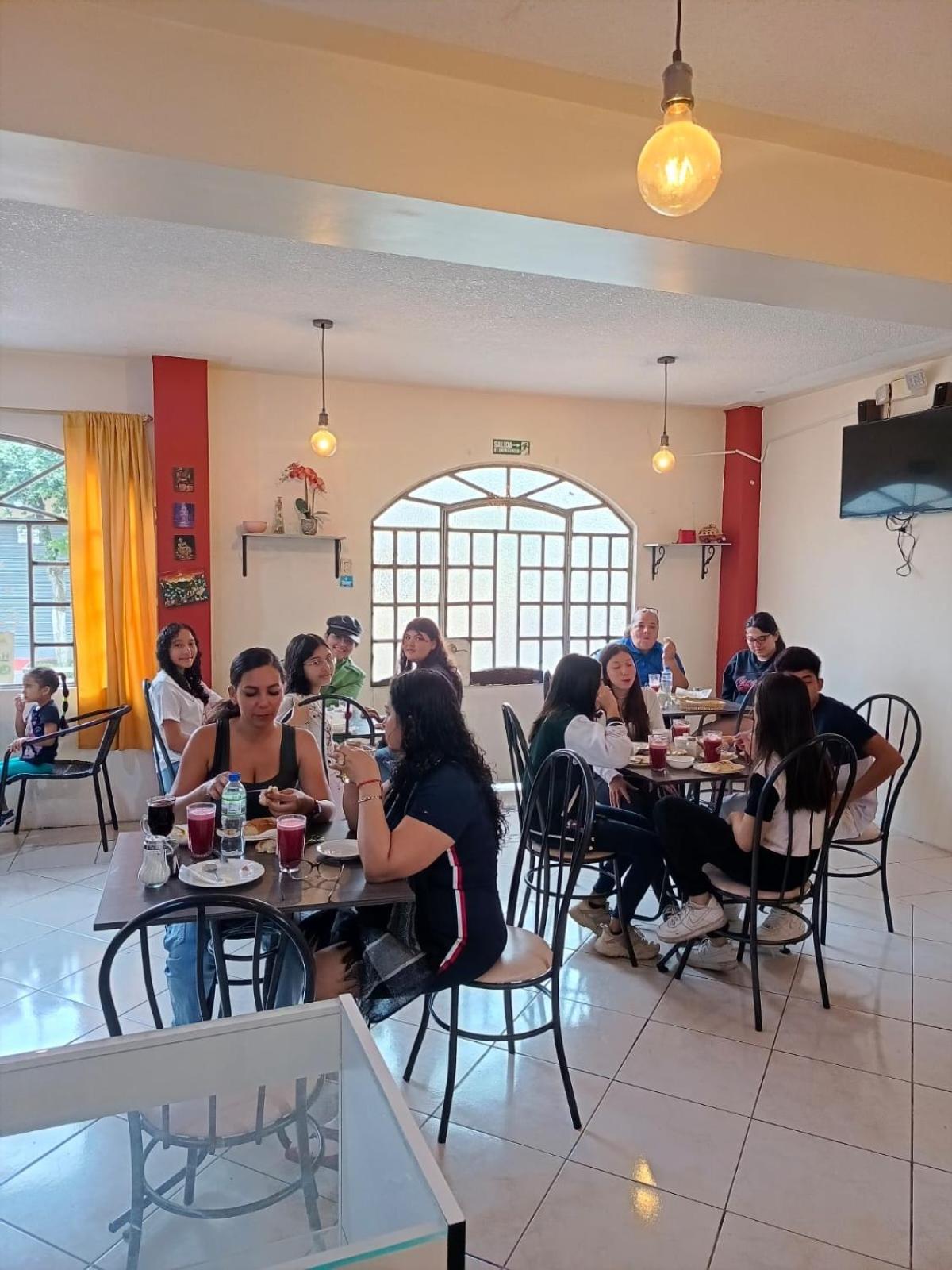 באניוס Hotel Amazonia Y Sol מראה חיצוני תמונה