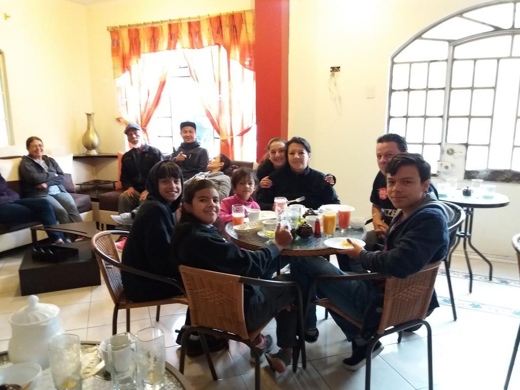 באניוס Hotel Amazonia Y Sol מראה חיצוני תמונה